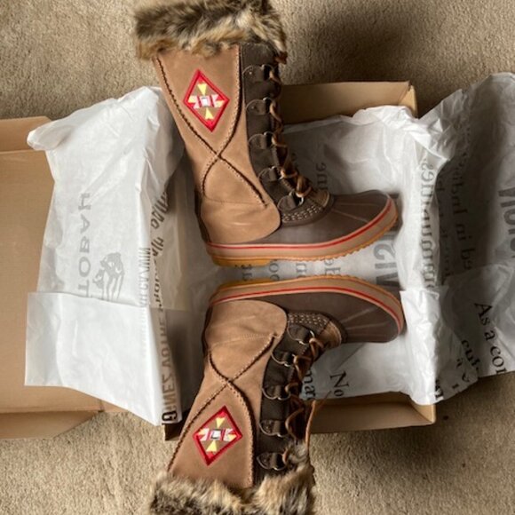 Manitobah Winter Coyote Pac Boot - Picture 4 of 5